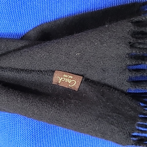 Coach Soft Black Scarf - Picture 5 of 5